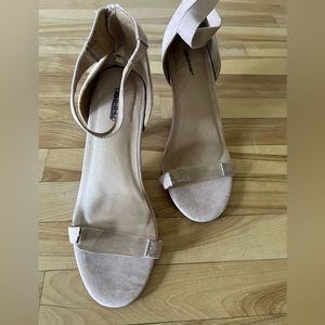 Soft Pink Open Toe Heels Women’s 12